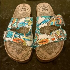 MUK LUKS Size 7 Turquoise Silver Juliette Slide Sandals Adjustable Buckle Berks
